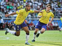 包含美洲足球豪门交锋,比赛前景无限精彩的词条