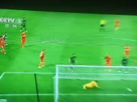 B体育官网app-保级大战：河南建业对阵天津泰达，势均力敌的简单介绍