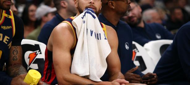 B体育网页版-汤普森因伤缺席本赛季，勇士将面临严峻考验