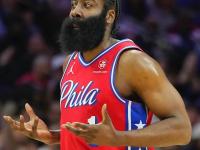 B体育网页版登录入口-凯尔特人球星詹姆斯-哈登因伤无缘季后赛的简单介绍