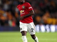 B体育亚洲官网-狼队客场战平，落入积分榜中游缺乏突围机会的简单介绍