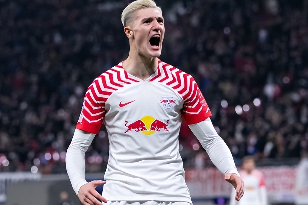 包含莱比锡RB榜首大胜柏林赫塔，德甲领跑优势扩大的词条