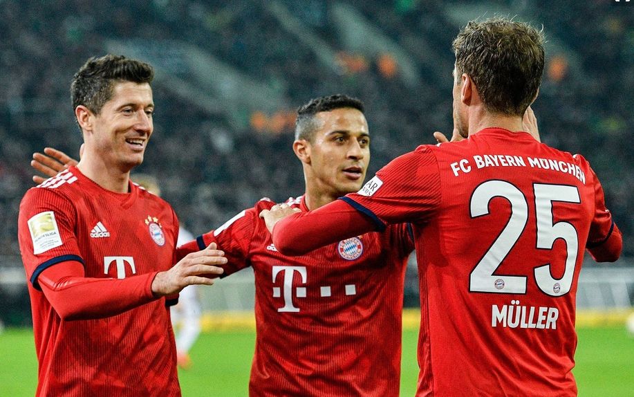 门兴格拉德巴赫爆冷胜出，科隆陷入困境的简单介绍