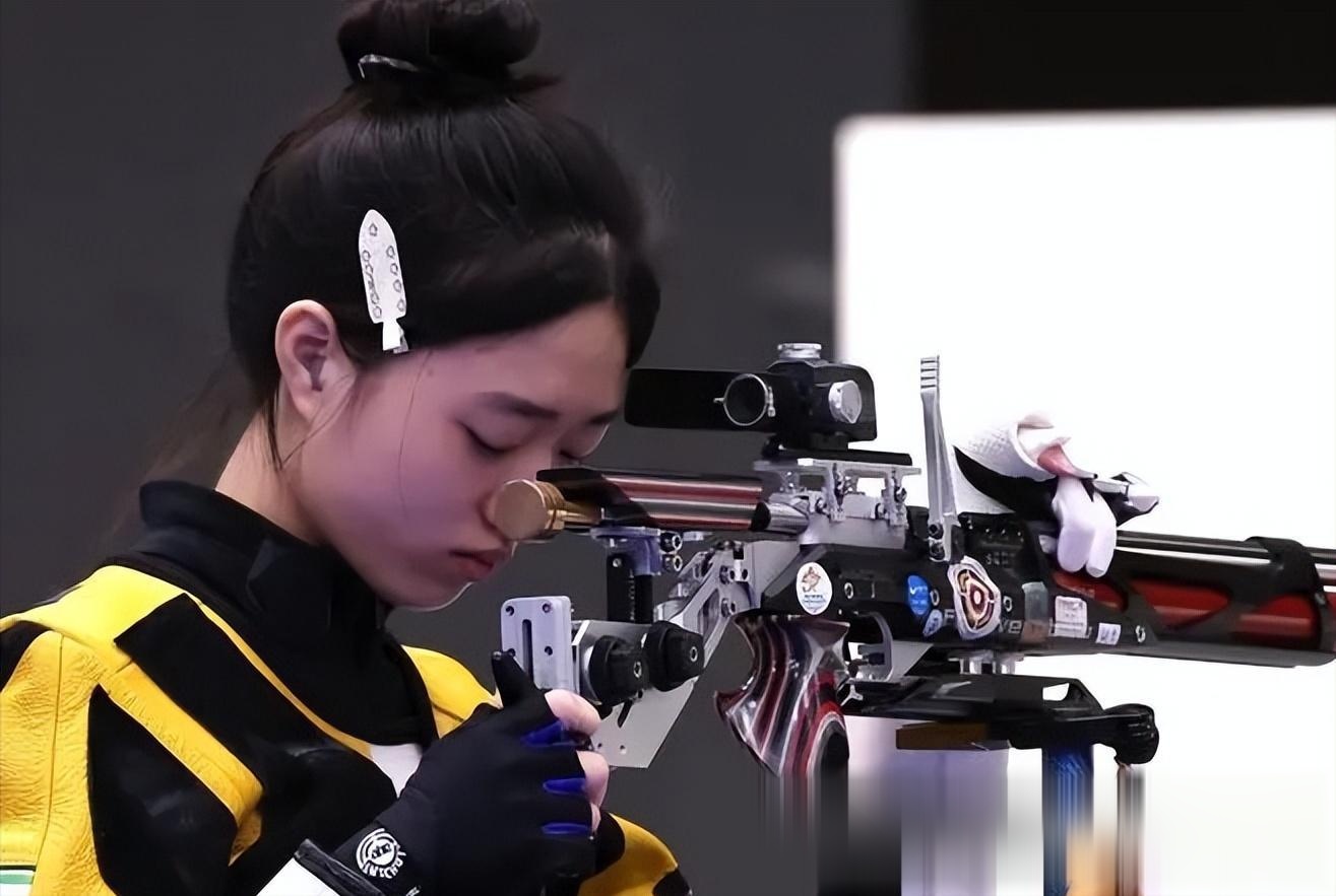 加拿大选手莎拉收获女子射击银牌 加拿大选手莎拉收获女子射击银牌