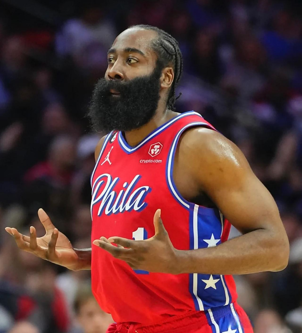 凯尔特人球星詹姆斯-哈登因伤无缘季后赛的简单介绍